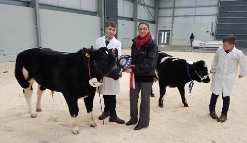 Young Handler Winner Ross Comrie with Sponsors Emma Pigg from David Allen